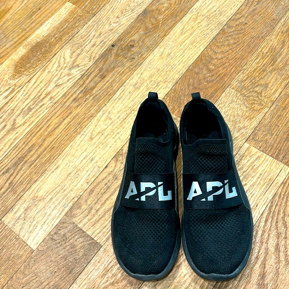 APL techloom bliss slip on sneakers